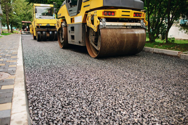 Best Concrete Driveway Paving in West Glendive, MT